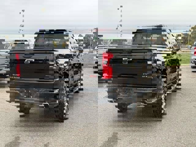 Used 2023 Chevrolet Silverado 1500 RST image 5