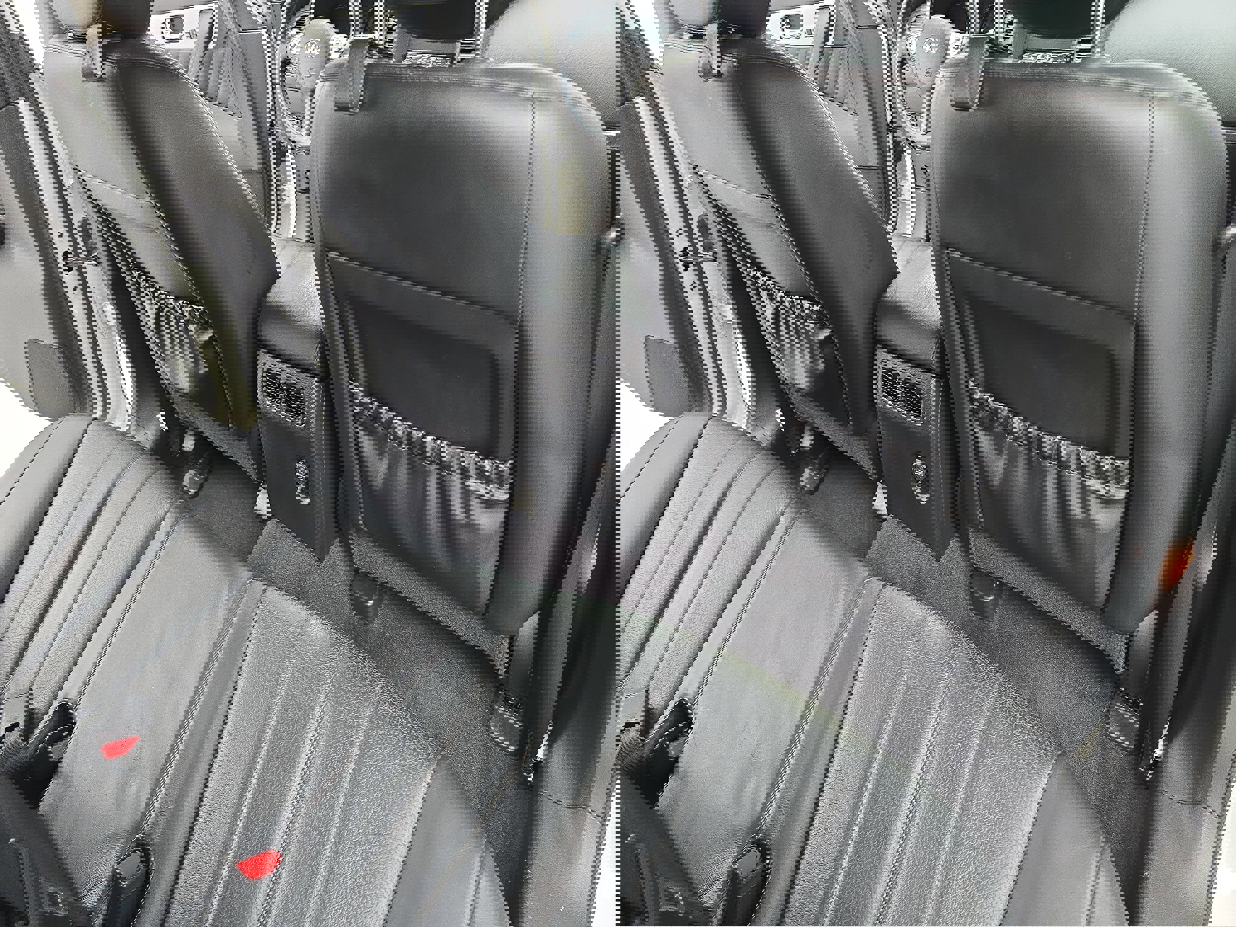 Used 2014 INFINITI QX70 AWD w/ Premium Package image 11