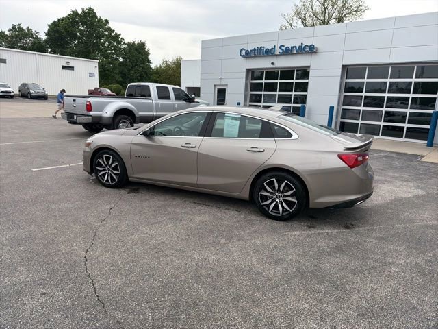 Used 2023 Chevrolet Malibu RS w/ LPO, Floor Liner Package FWD image 7
