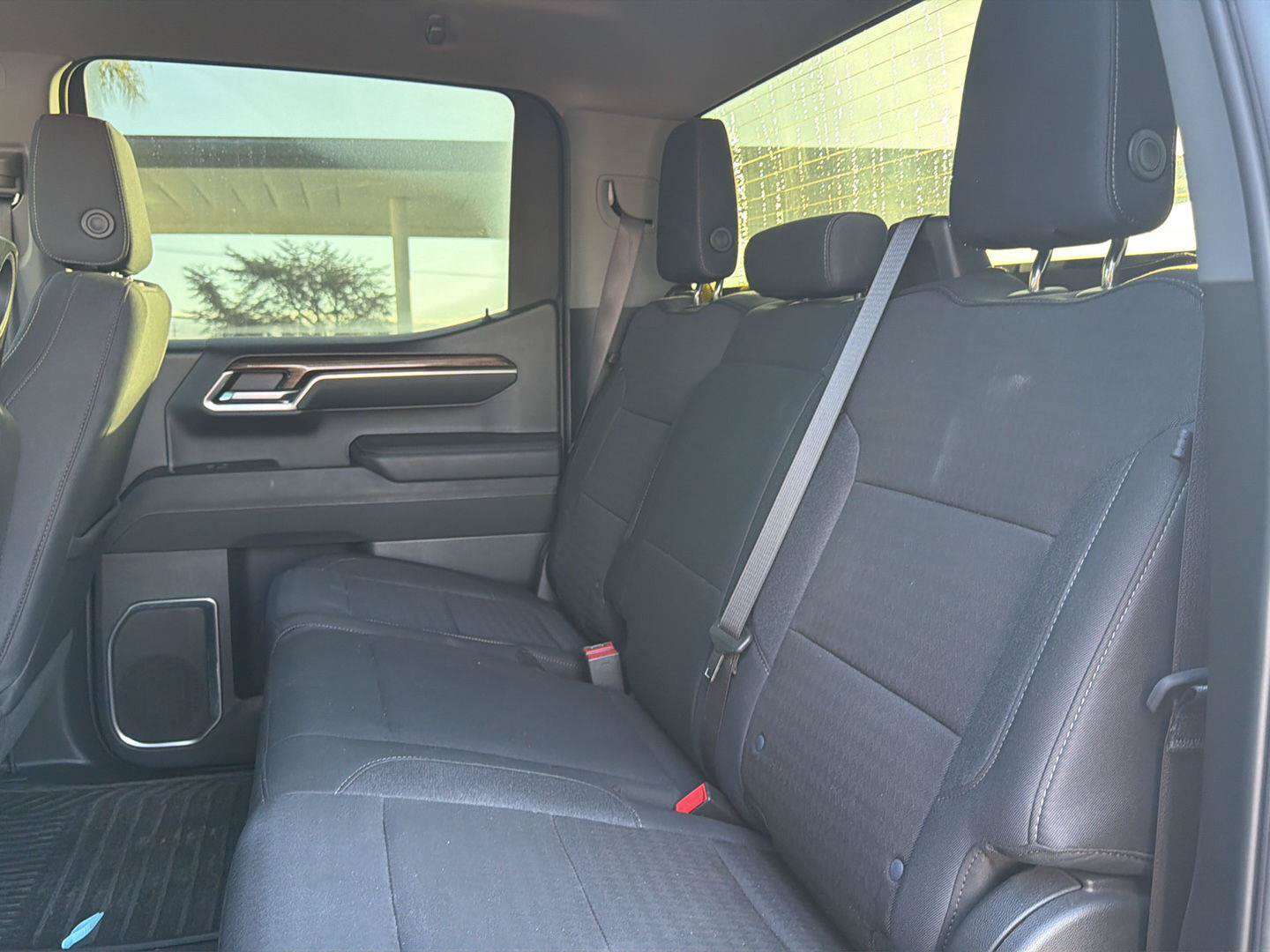 Used 2023 Chevrolet Silverado 1500 LT RWD image 8
