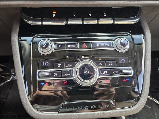 Used 2020 Lincoln Corsair FWD w/ Equipment Group 101A image 26