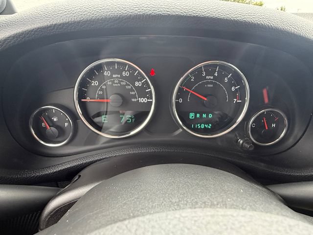 Used 2014 Jeep Wrangler Unlimited Sport w/ Connectivity Group AWD/4WD image 25