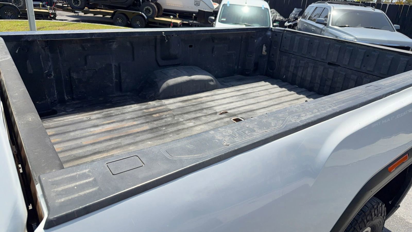 Used 2022 GMC Sierra 3500 SLE w/ SLE Convenience Package AWD/4WD image 35