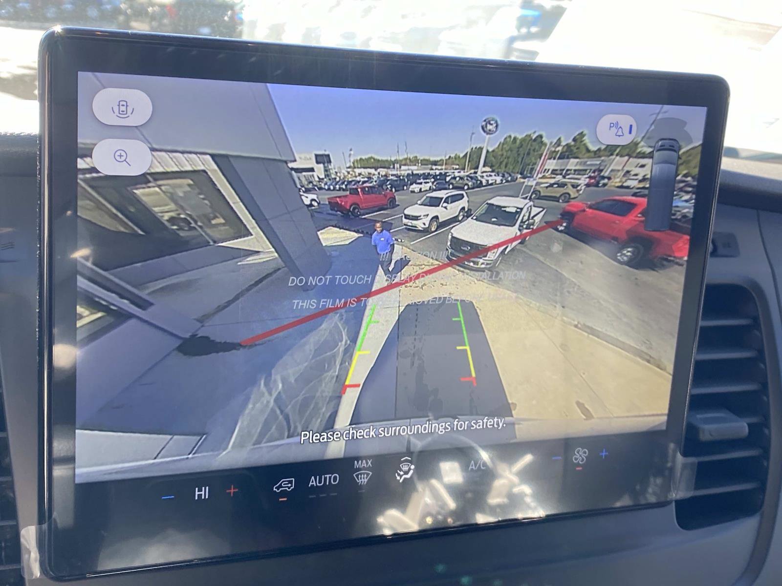 New 2026 Ford Transit 250 148 Medium Roof image 18