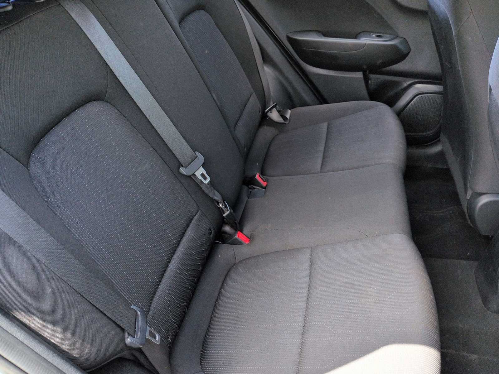 Certified 2021 Hyundai Venue SE FWD image 21