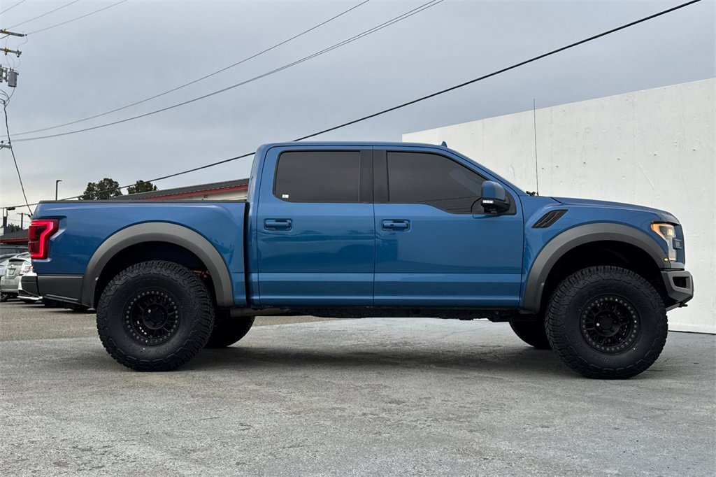 Used 2020 Ford F150 Raptor w/ Equipment Group 802A Luxury image 2