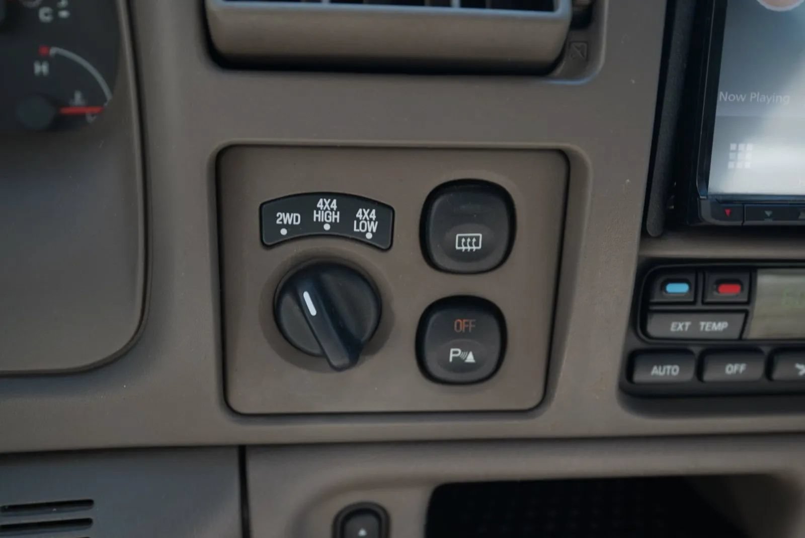Used 2002 Ford Excursion Limited AWD/4WD image 46