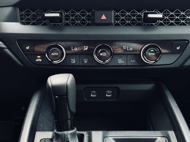 Used 2023 Honda Accord EX image 28