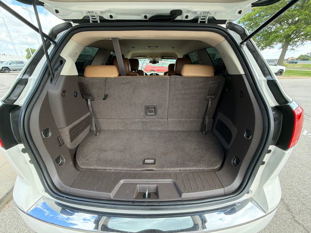 Used 2014 Buick Enclave Leather FWD image 11