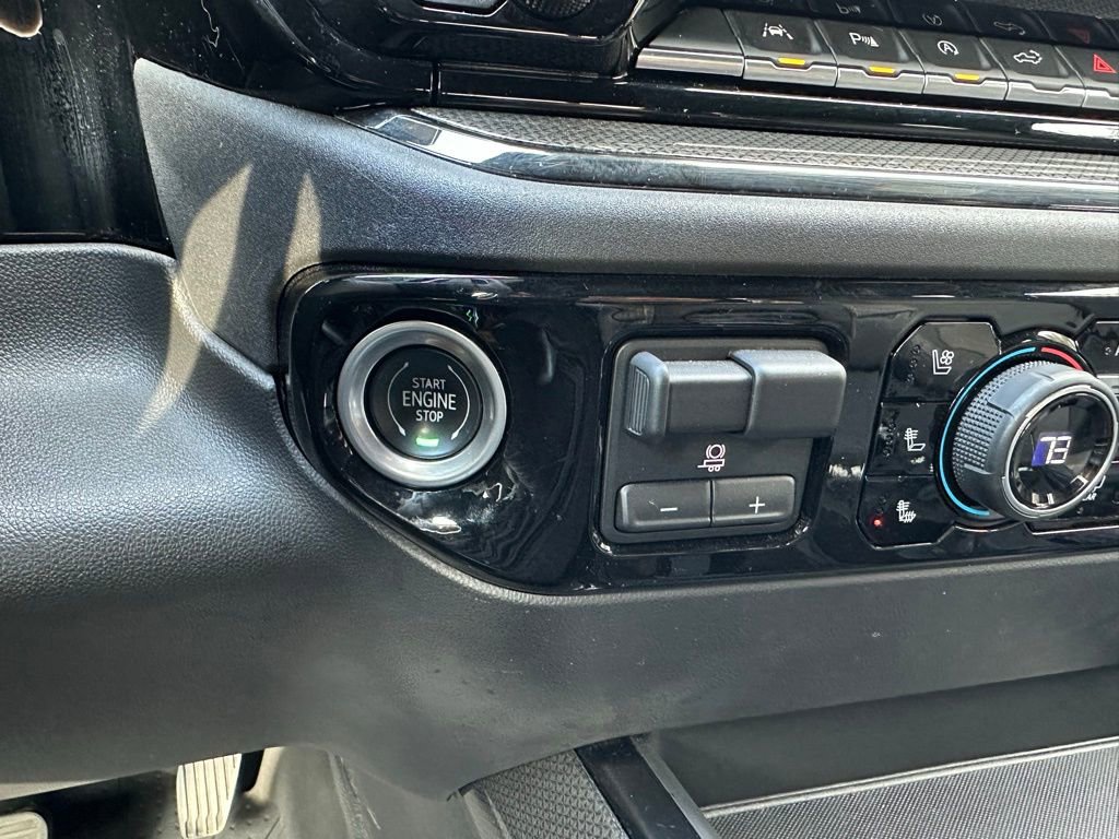 Used 2022 Chevrolet Silverado 1500 ZR2 w/ Technology Package image 25