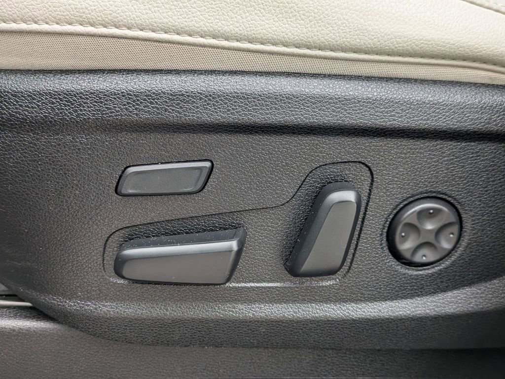 Used 2024 Kia Telluride SX image 14