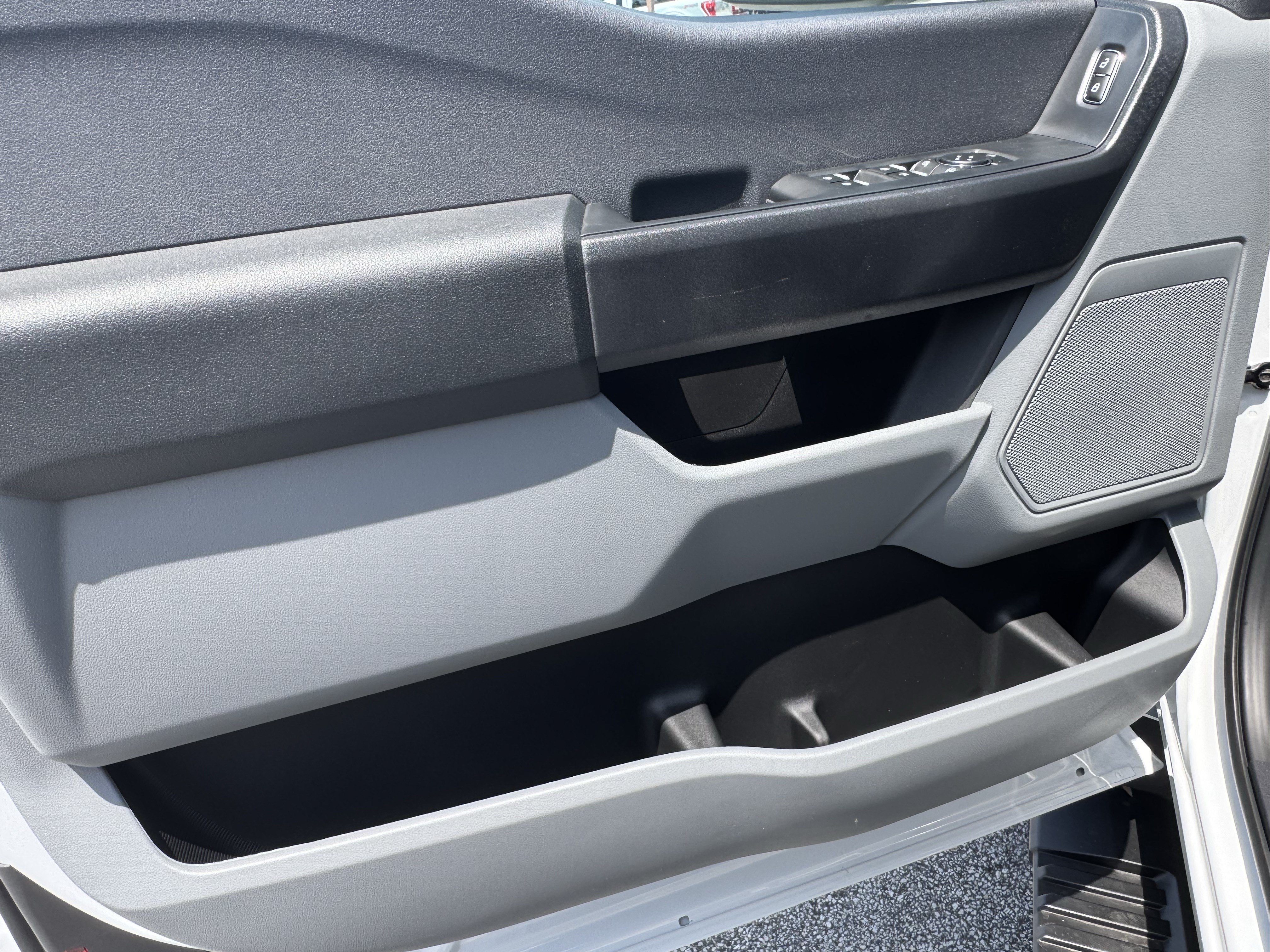 New 2026 Ford F450 4x4 SuperCab Super Duty image 10