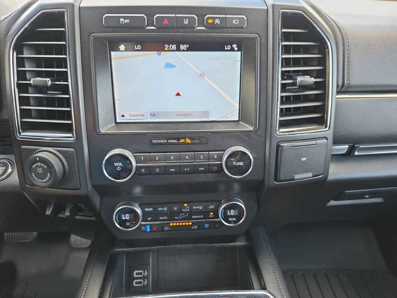 Used 2019 Ford Expedition Limited w/ Special Edition Package RWD image 22