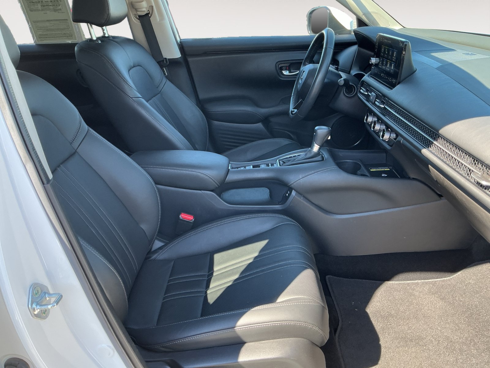 Used 2024 Honda HR-V EX-L image 15
