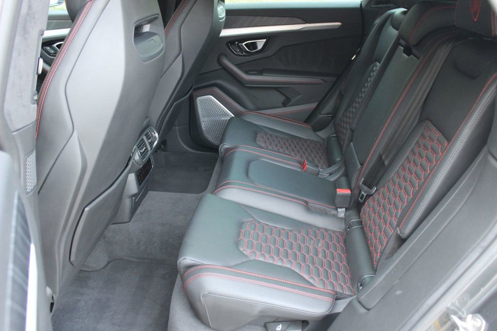 Used 2019 Lamborghini Urus image 33