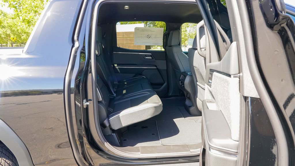 Used 2026 GMC Sierra EV Elevation image 19