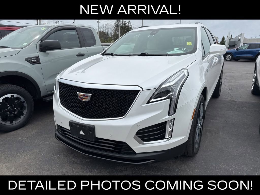 Used 2022 Cadillac XT5 Sportv AWD/4WD image 1
