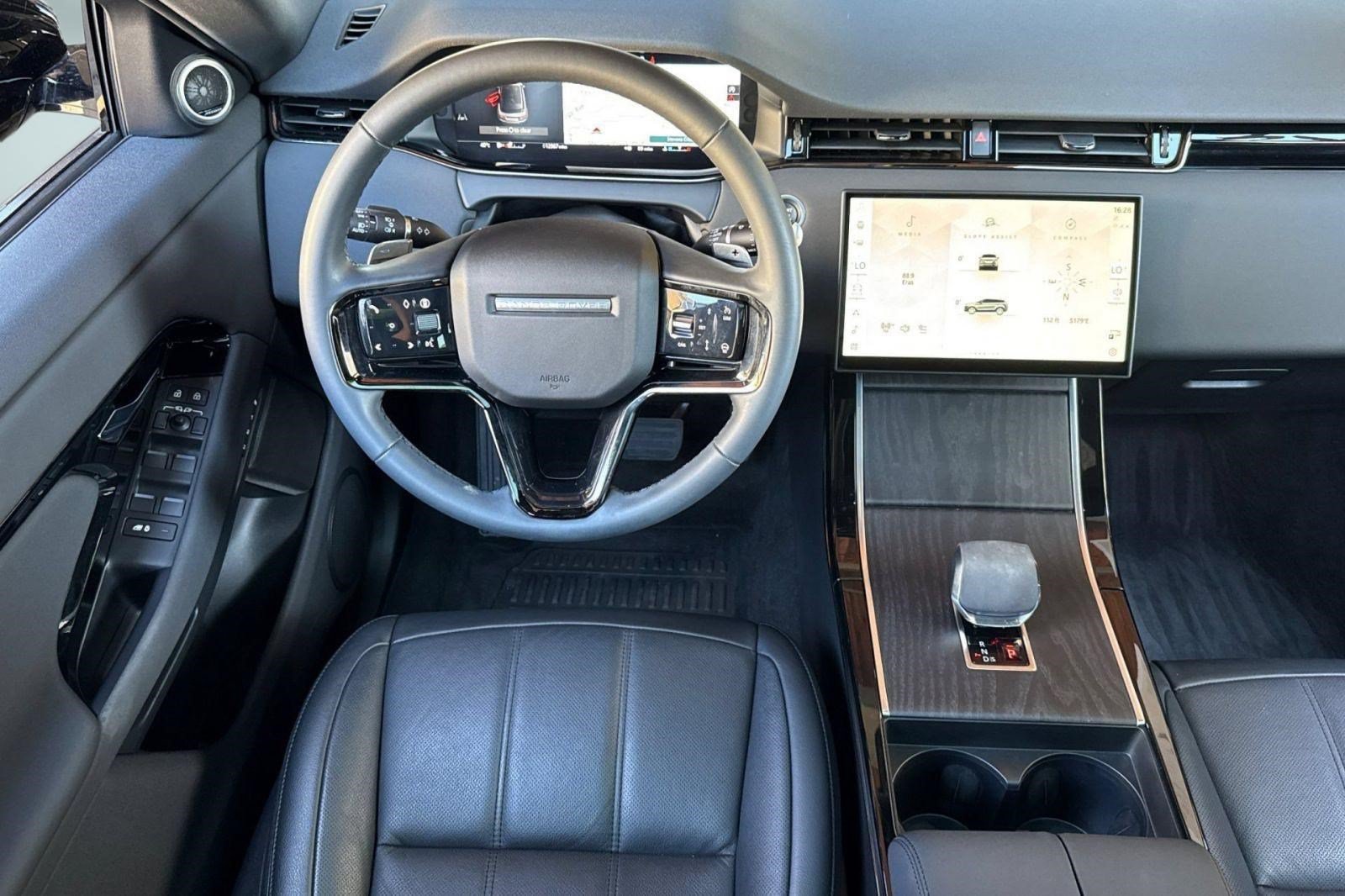 Used 2024 Land Rover Range Rover Evoque S AWD/4WD image 17