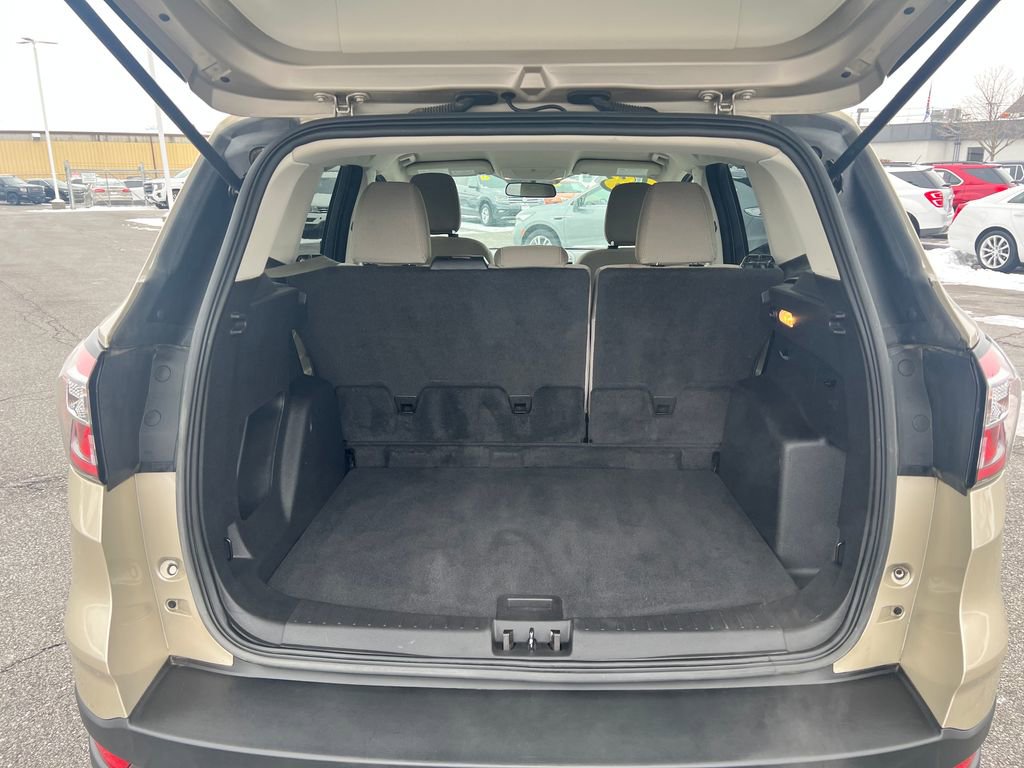Used 2018 Ford Escape SE image 29