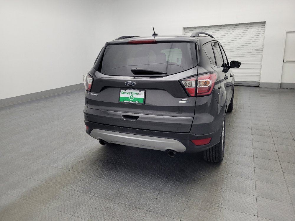 Used 2018 Ford Escape SE image 7