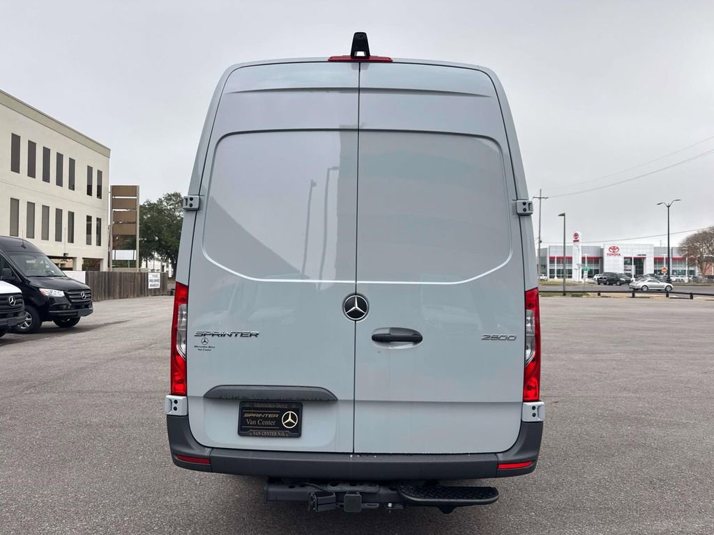 New 2025 Mercedes-Benz Sprinter 2500 image 5