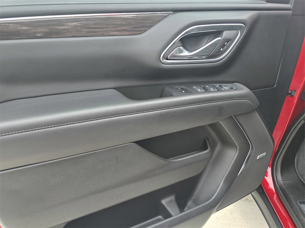 Used 2024 Chevrolet Tahoe Z71 w/ Luxury Package image 24