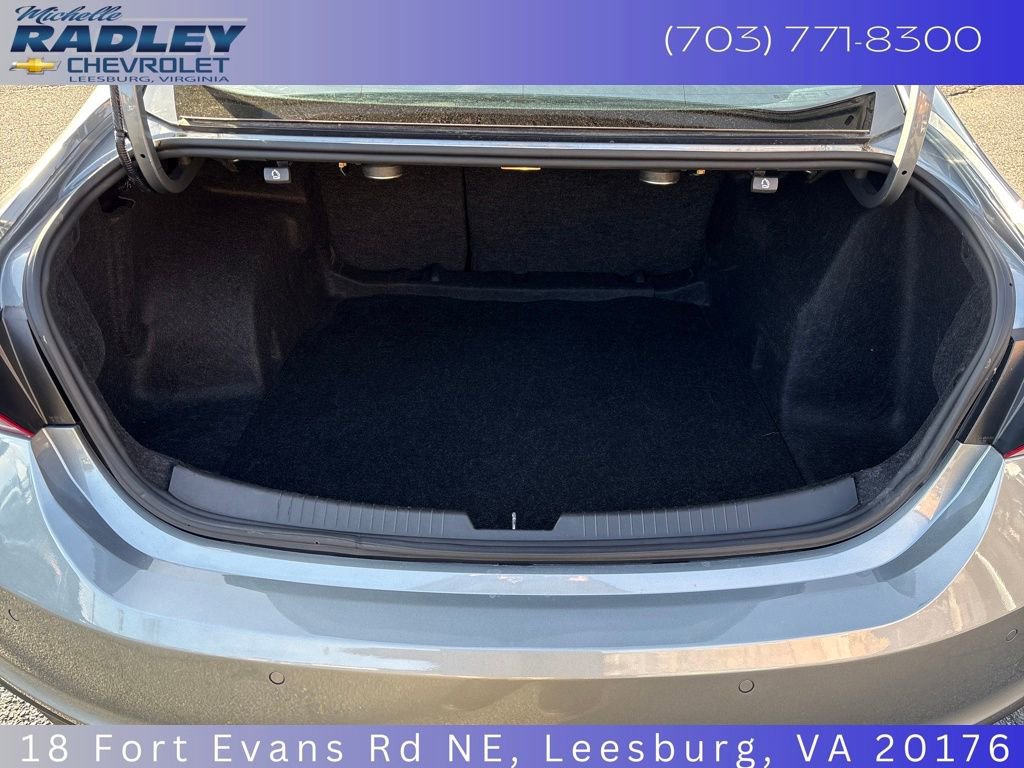 Used 2024 Chevrolet Malibu LT image 12