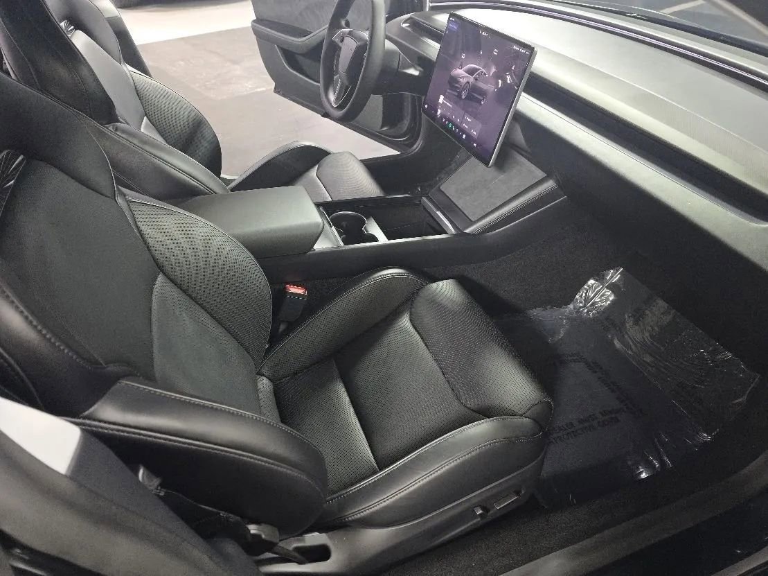 Used 2024 Tesla Model 3 Performance image 26