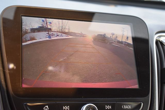 Certified 2018 Chevrolet Malibu LT w/ Driver Confidence Package image 30