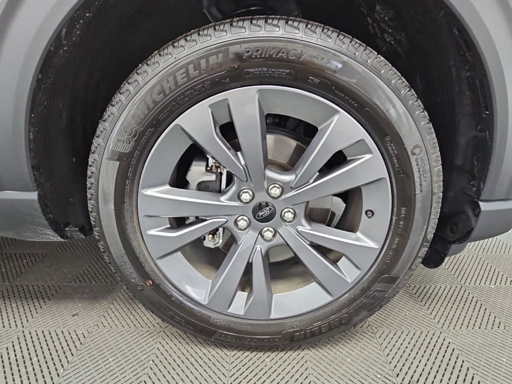 Used 2026 Ford Explorer Active w/ Active Comfort Package AWD/4WD image 49