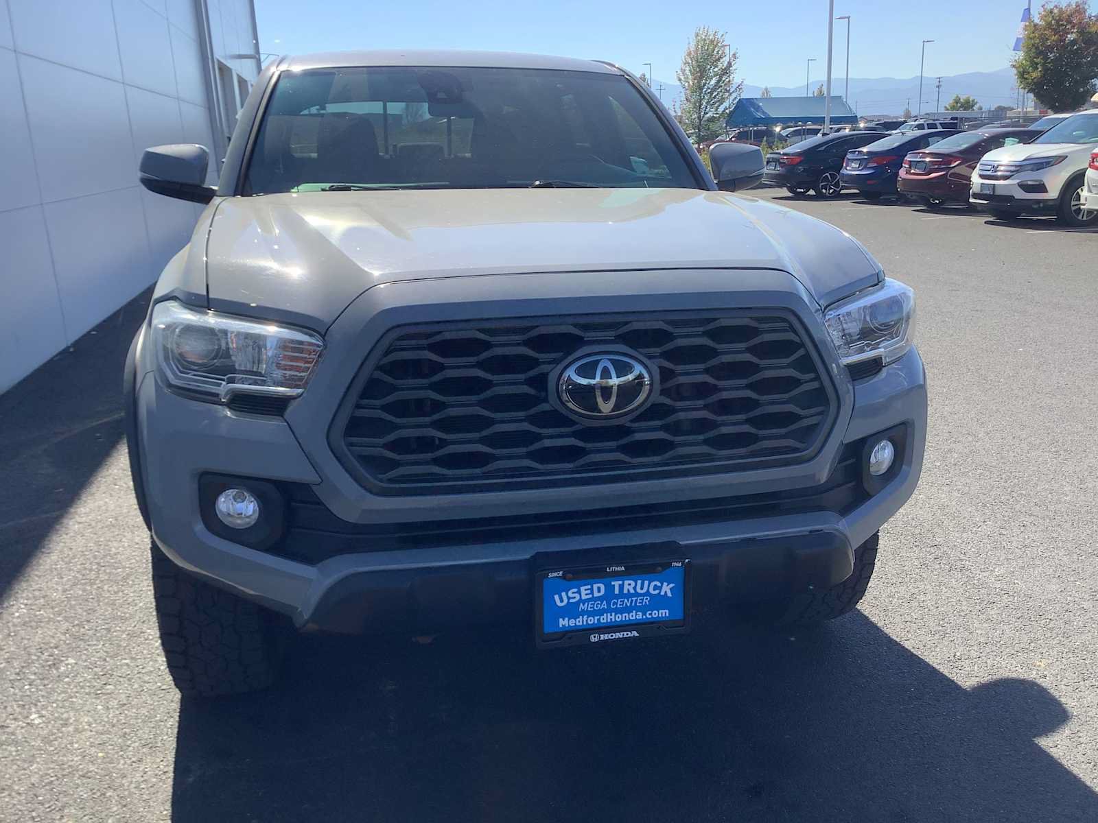 Used 2021 Toyota Tacoma TRD Off-Road AWD/4WD image 8