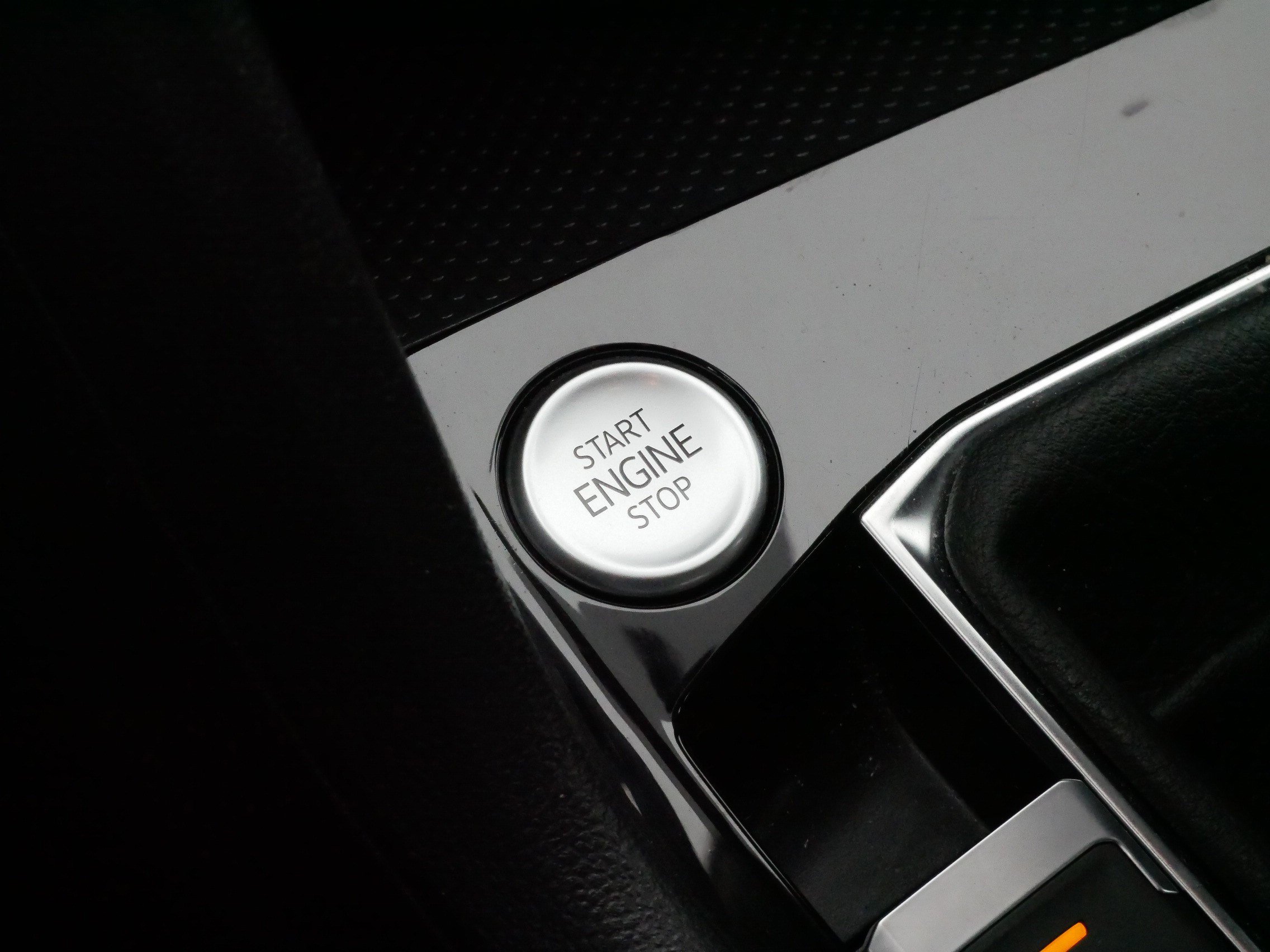 Certified 2024 Volkswagen Taos S image 29