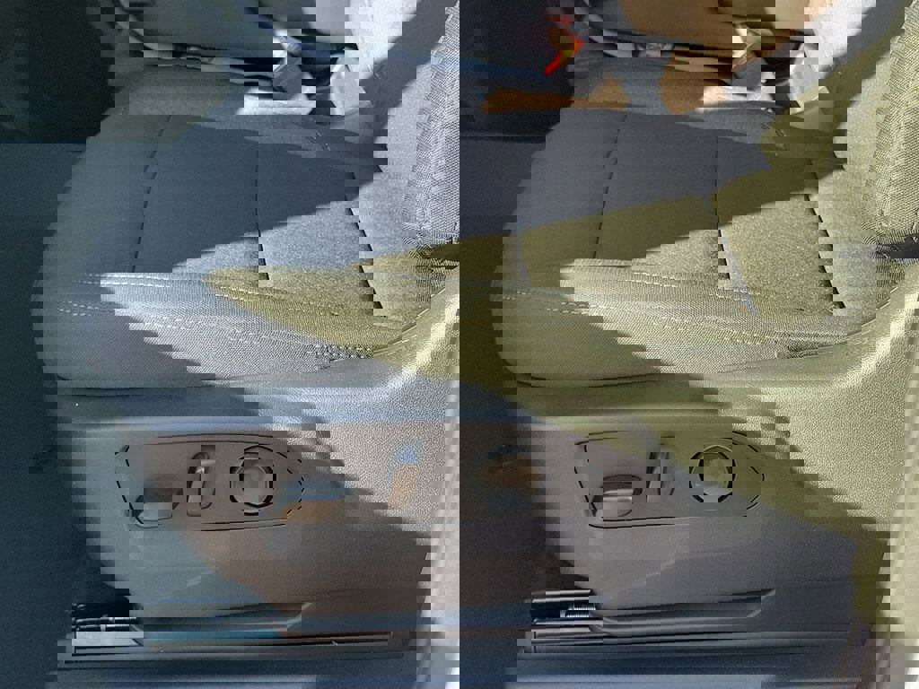 New 2026 Chevrolet Silverado 2500 Custom image 14