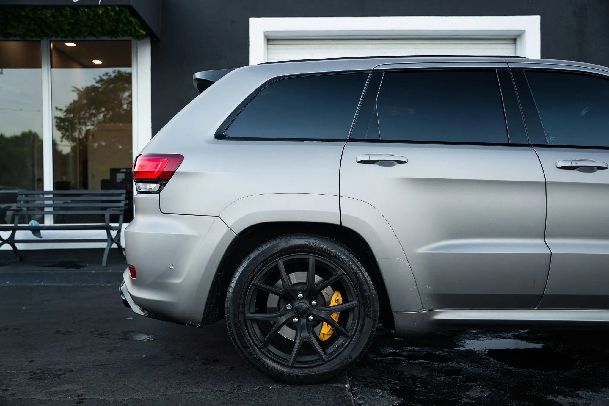 Used 2020 Jeep Grand Cherokee Trackhawk w/ Trailer Tow Group IV AWD/4WD image 8
