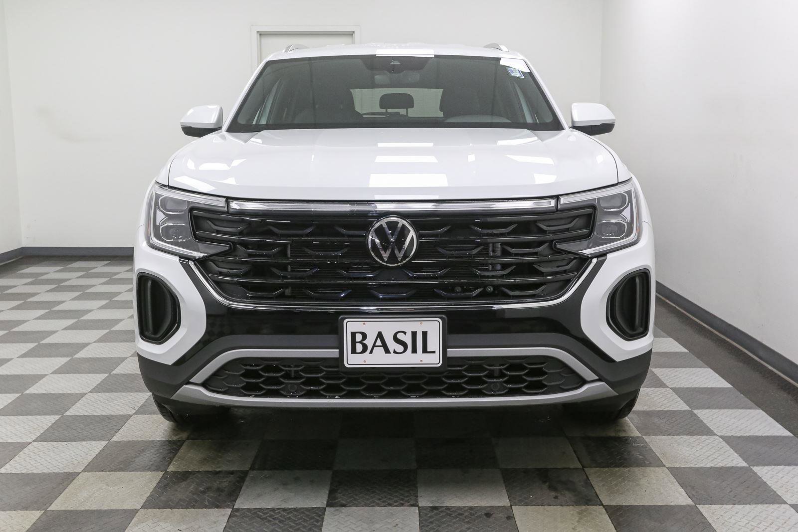 New 2026 Volkswagen Atlas Cross Sport SE image 3