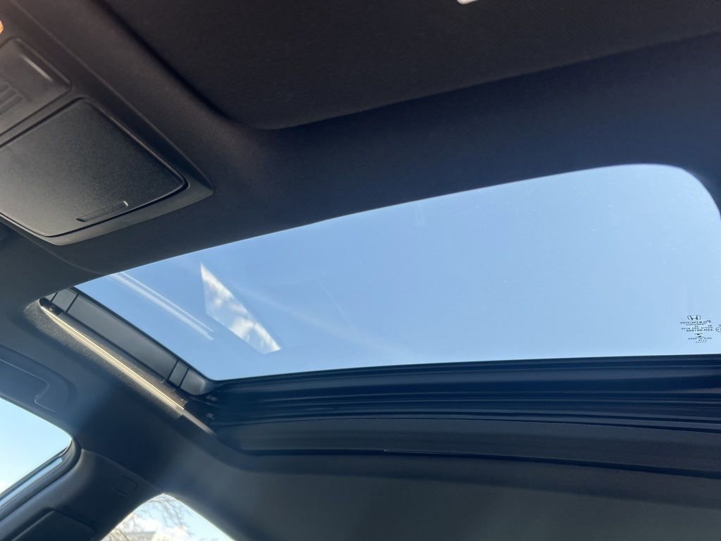 Used 2019 Honda Accord Sport image 11