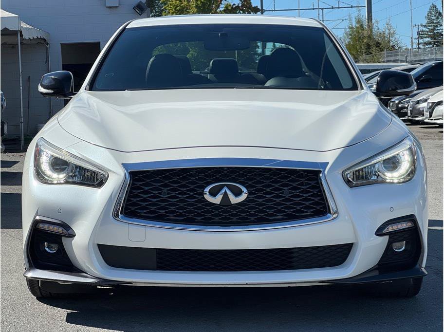 Used 2019 INFINITI Q50 Red Sport 400 w/ Sensory Package RWD image 2
