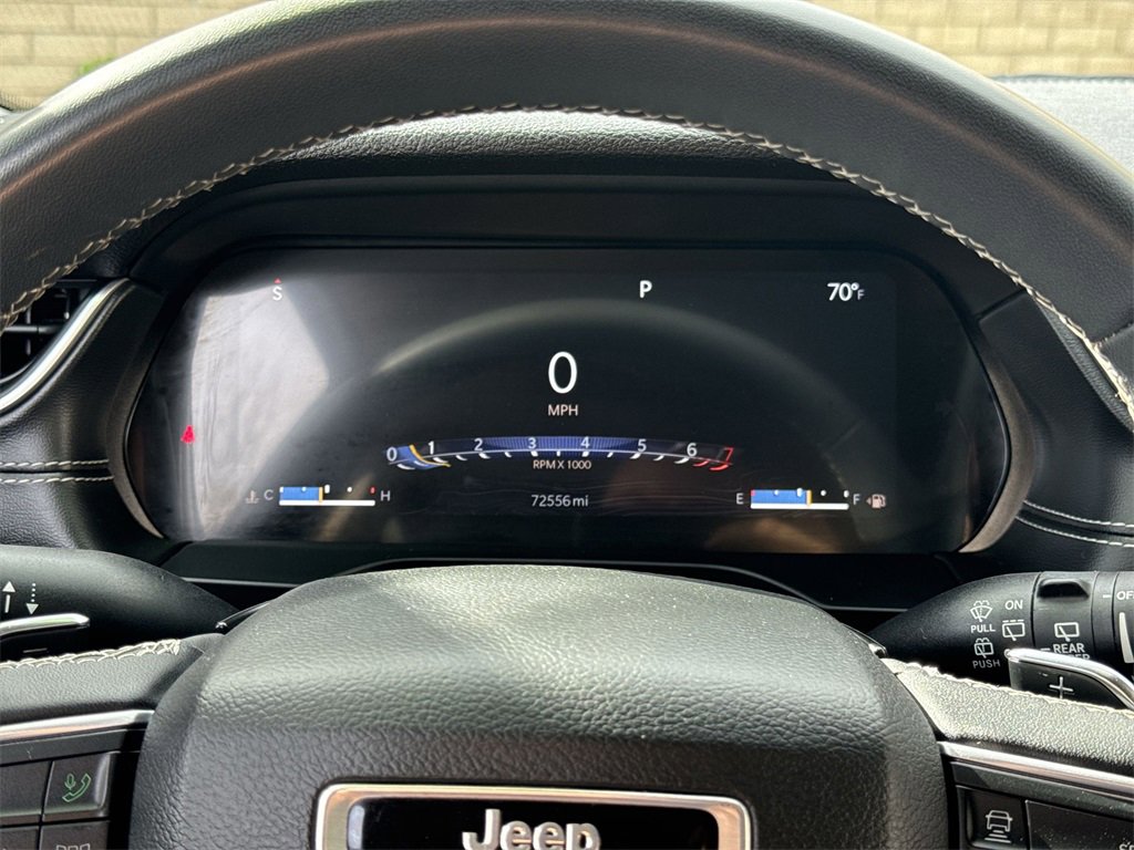 Certified 2024 Jeep Grand Cherokee Laredo image 10