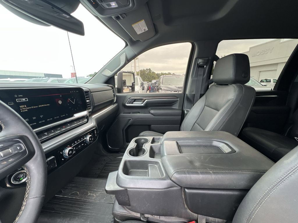 Certified 2024 GMC Sierra 2500 SLT w/ LPO, GMC Protection Package image 16