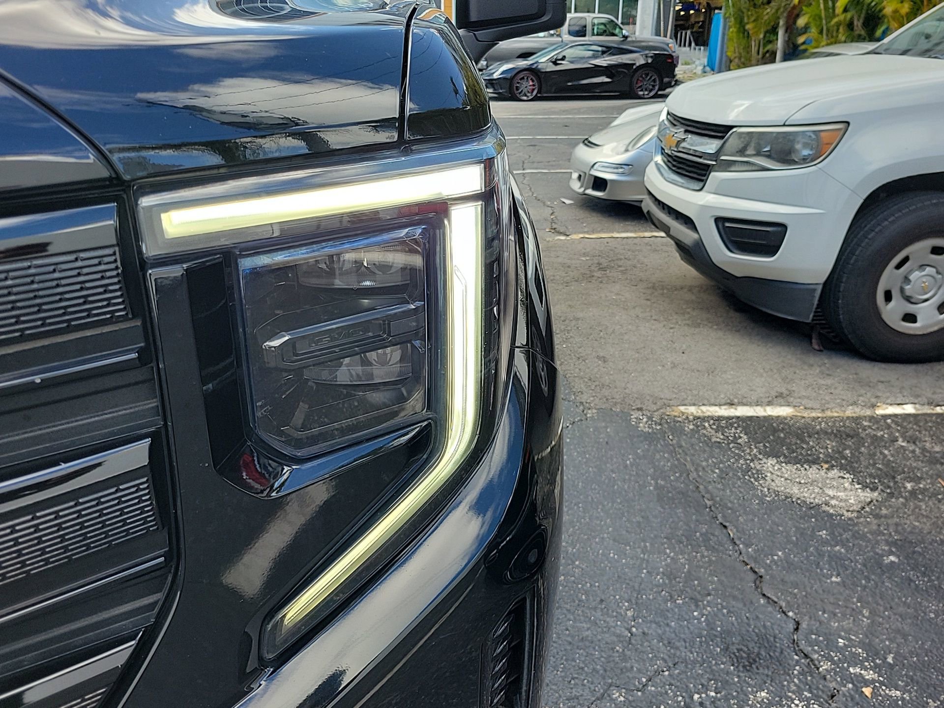 Used 2023 GMC Sierra 1500 Elevation image 7