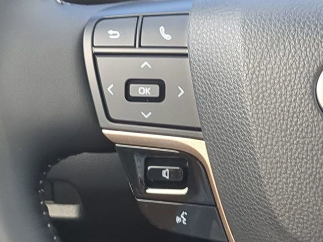 New 2026 Toyota Crown Signia image 25