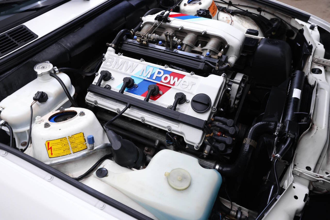 Used 1988 BMW M3 Coupe RWD image 97
