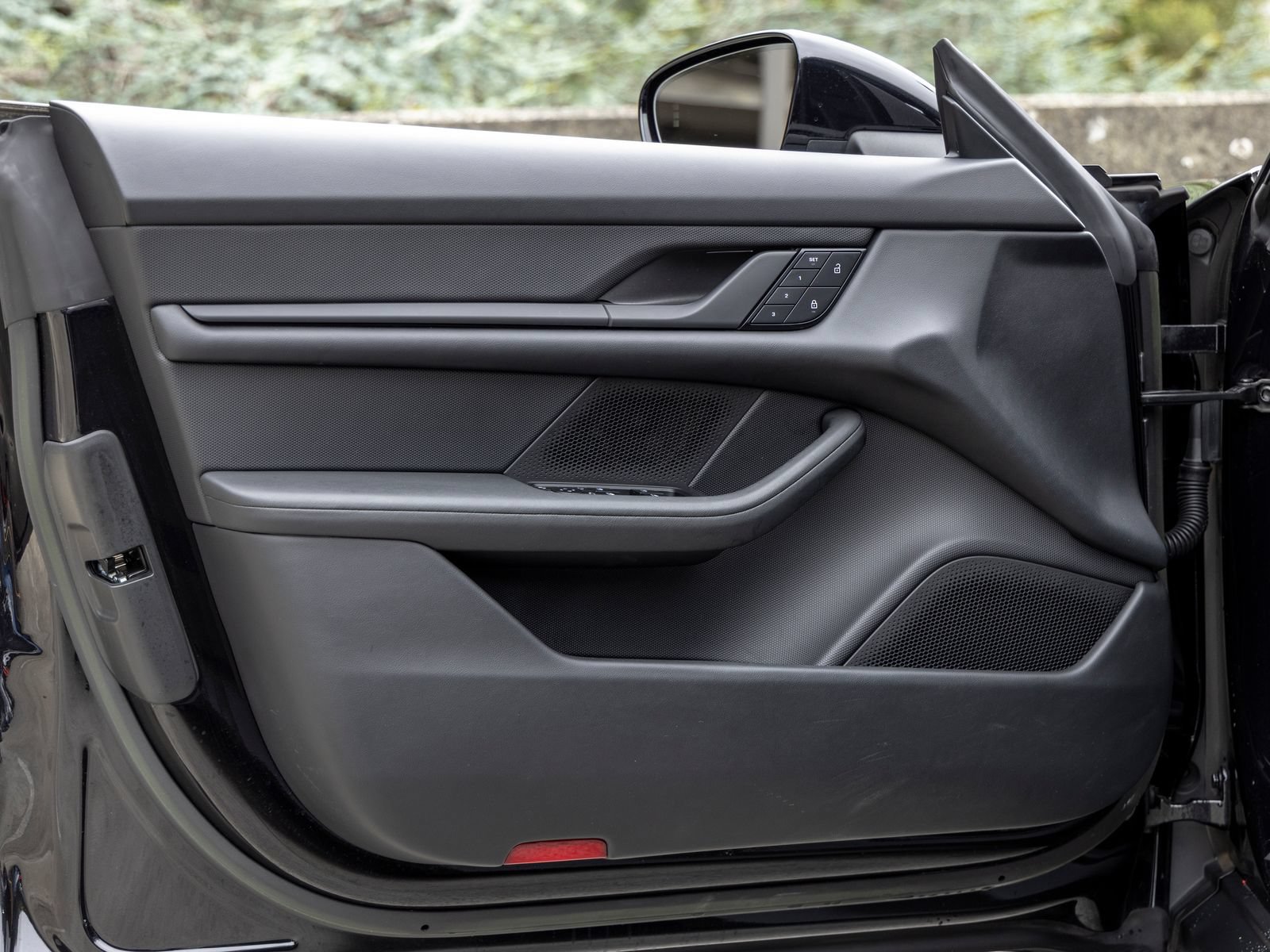 Certified 2023 Porsche Taycan w/ Premium Package RWD image 20