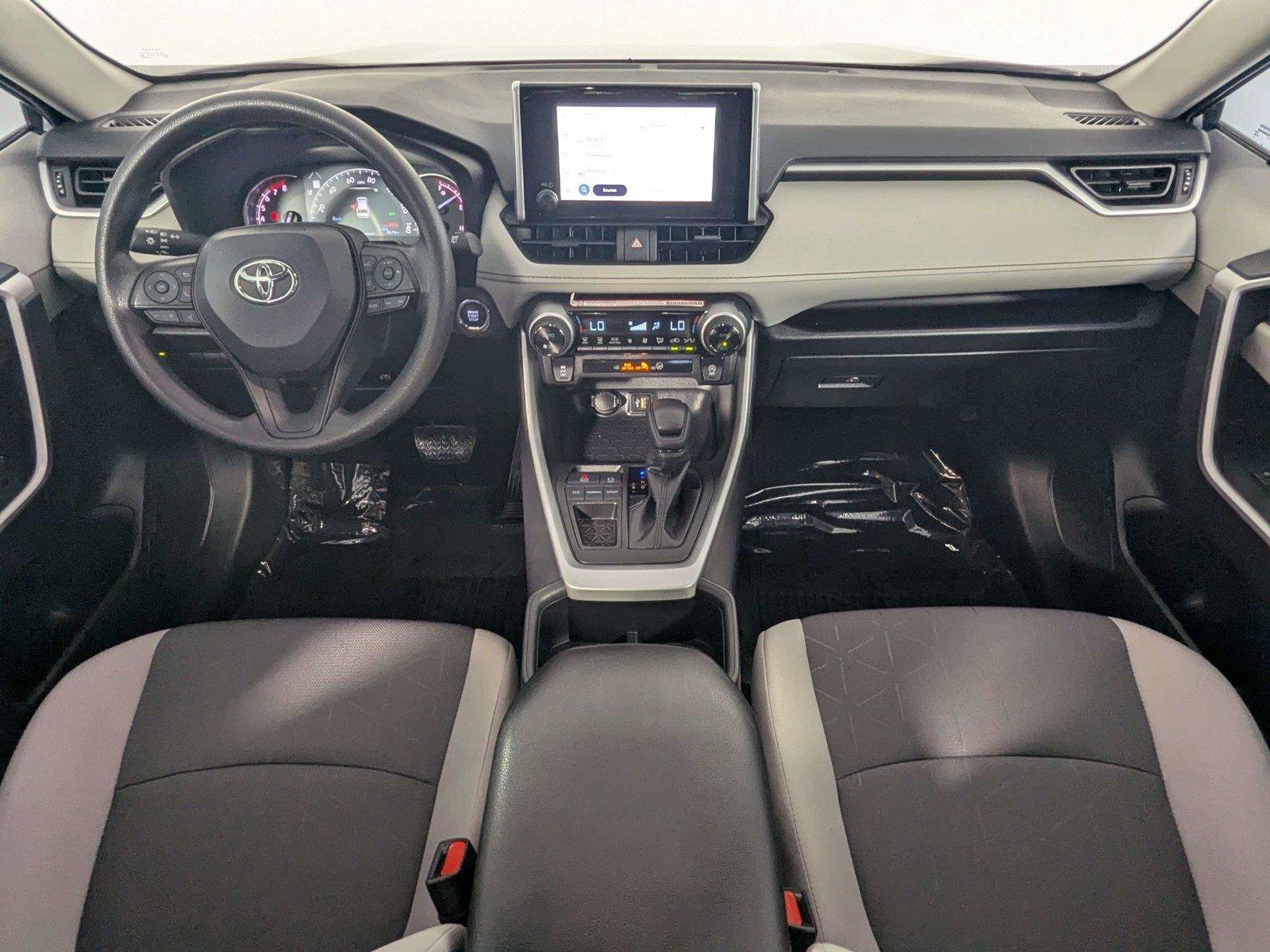 Used 2025 Toyota RAV4 XLE w/ Convenience Package FWD image 38