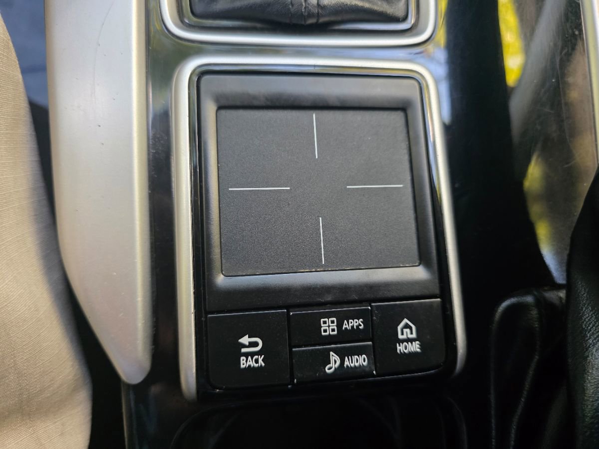 Used 2018 Mitsubishi Eclipse Cross LE image 23