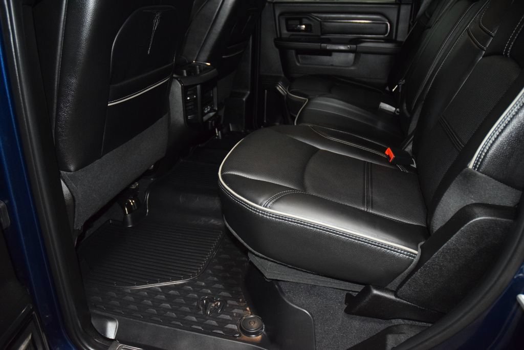 Used 2024 RAM 5500 4x4 Crew Cab image 40