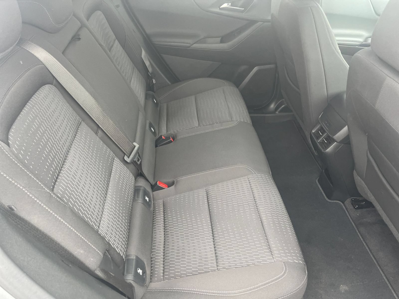 Used 2025 Chevrolet Equinox LT FWD image 33