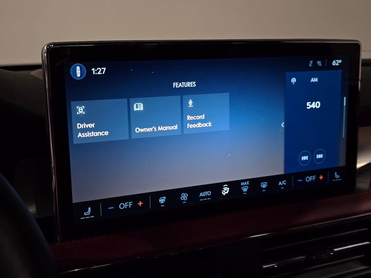 New 2025 Lincoln Corsair Reserve w/ Jet Appearance Package image 28