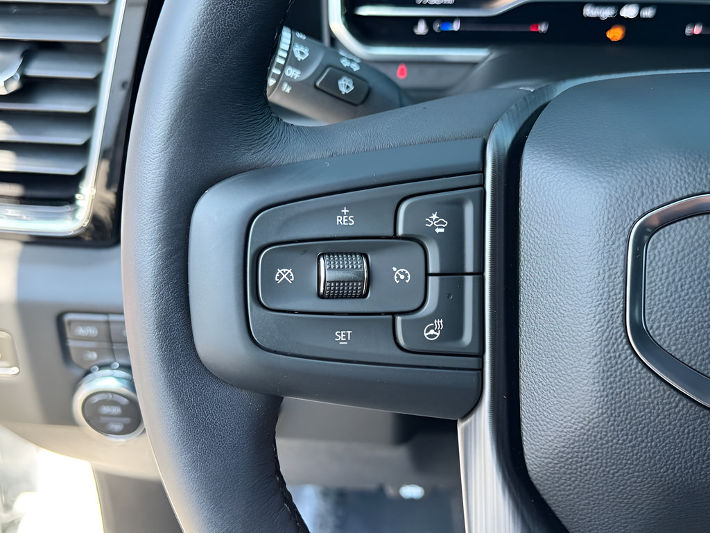 Used 2024 GMC Sierra 3500 Denali Ultimate AWD/4WD image 14
