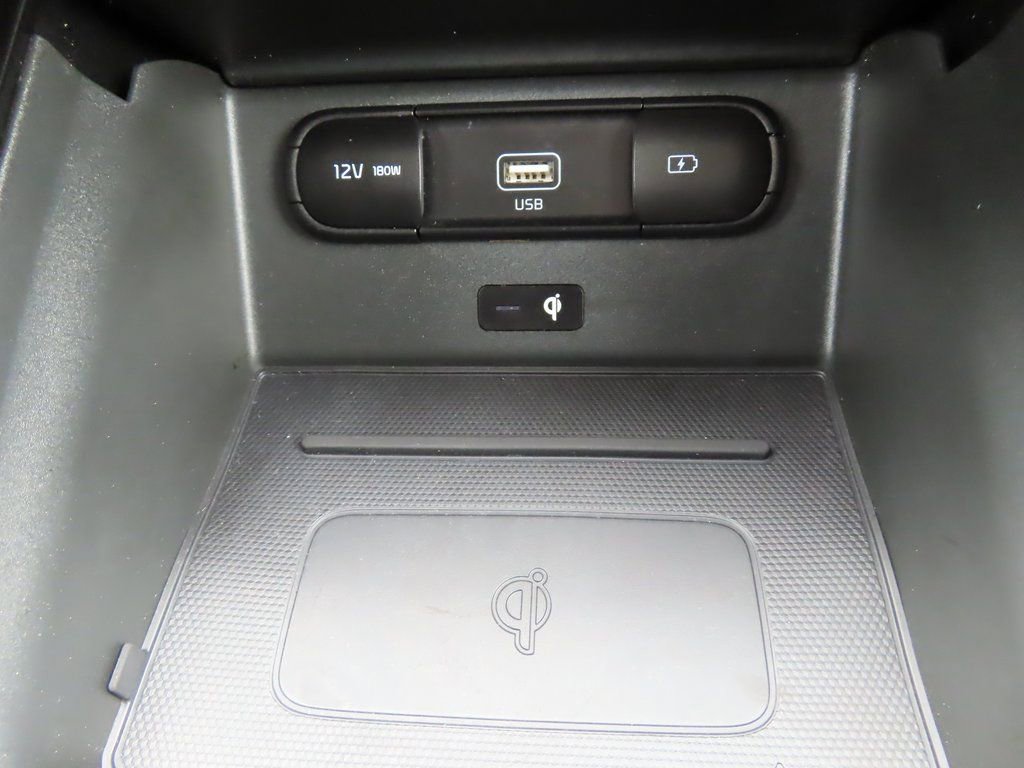 Used 2022 Kia Telluride EX w/ EX Premium Package image 10